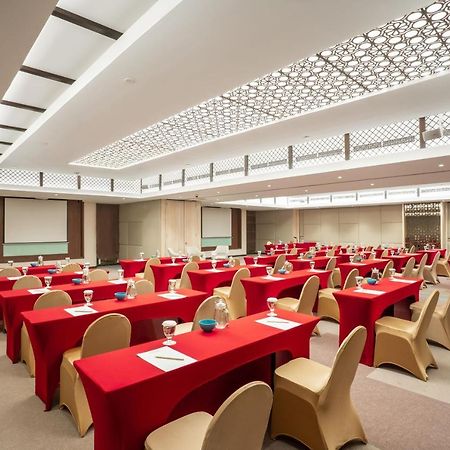 Aston Kemayoran City Hotel Yakarta Exterior foto